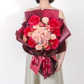 仿真花束 毕业颁奖年会交车手捧玫瑰大绣球假花 送妈妈生日礼物女