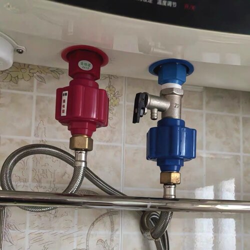 防漏电家用淋浴器专用隔电墙保护器安全防火墙配件配大全防电墙