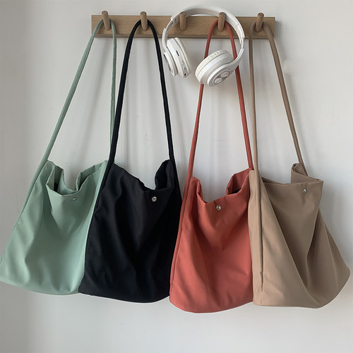 小清新简约糖果色布包尼龙女单