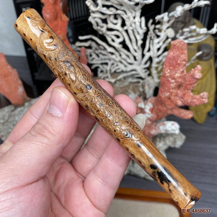 海柳烟嘴天然保真原色血柳雕刻