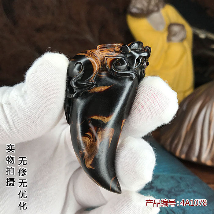 天然黑珊瑚工艺手把男女吊坠