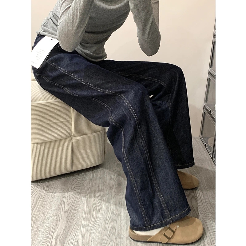 女士时尚水洗深蓝色直筒牛仔裤