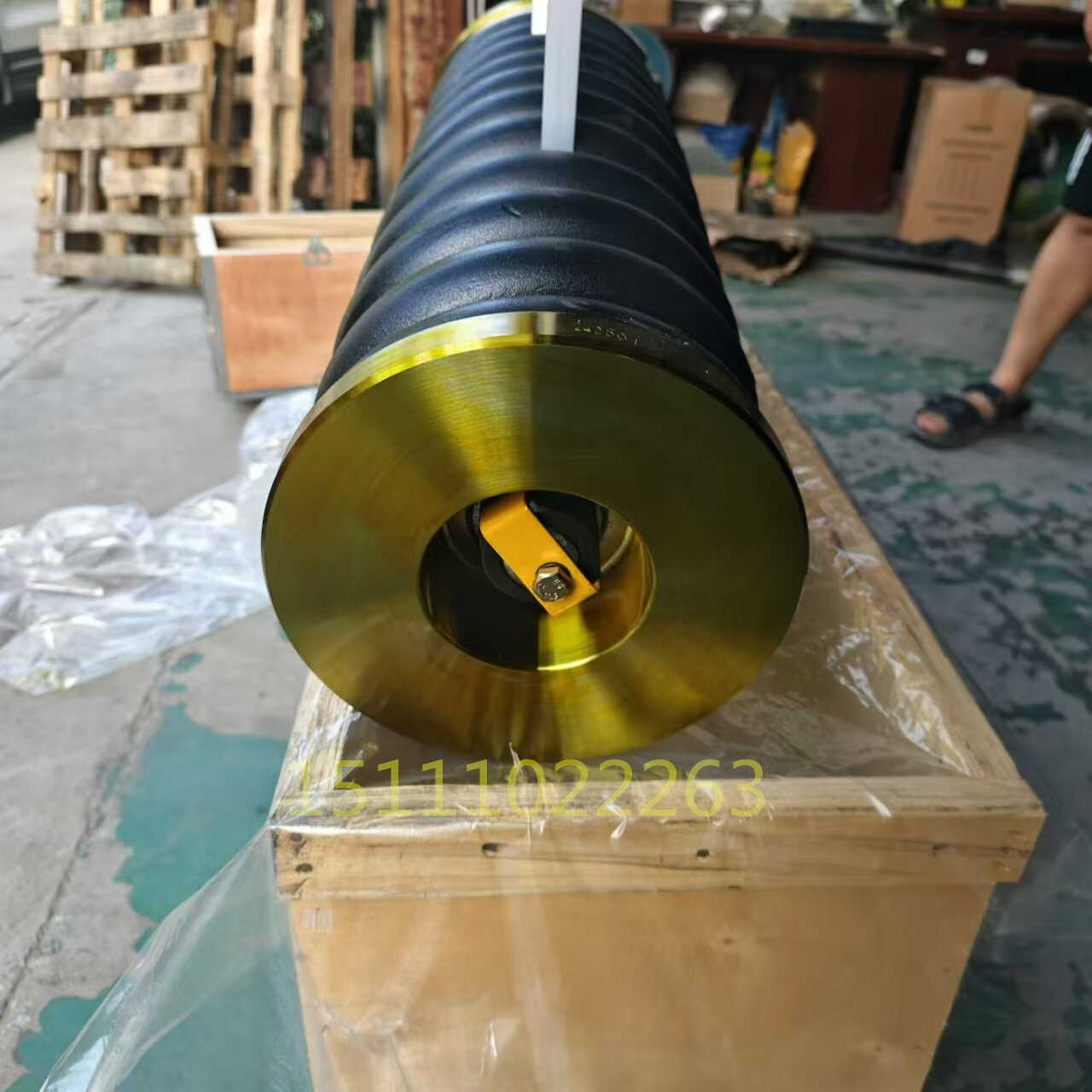 涨紧装置山推推土机配件