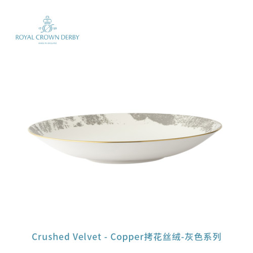 RoyalCrownDerby拷花丝绒餐具