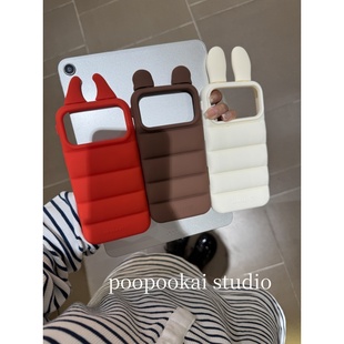 14全包防摔13保护套 iPhone15pro手机壳女款 PooPookai创意纯色羽绒服小耳朵适用于苹果16 17promax