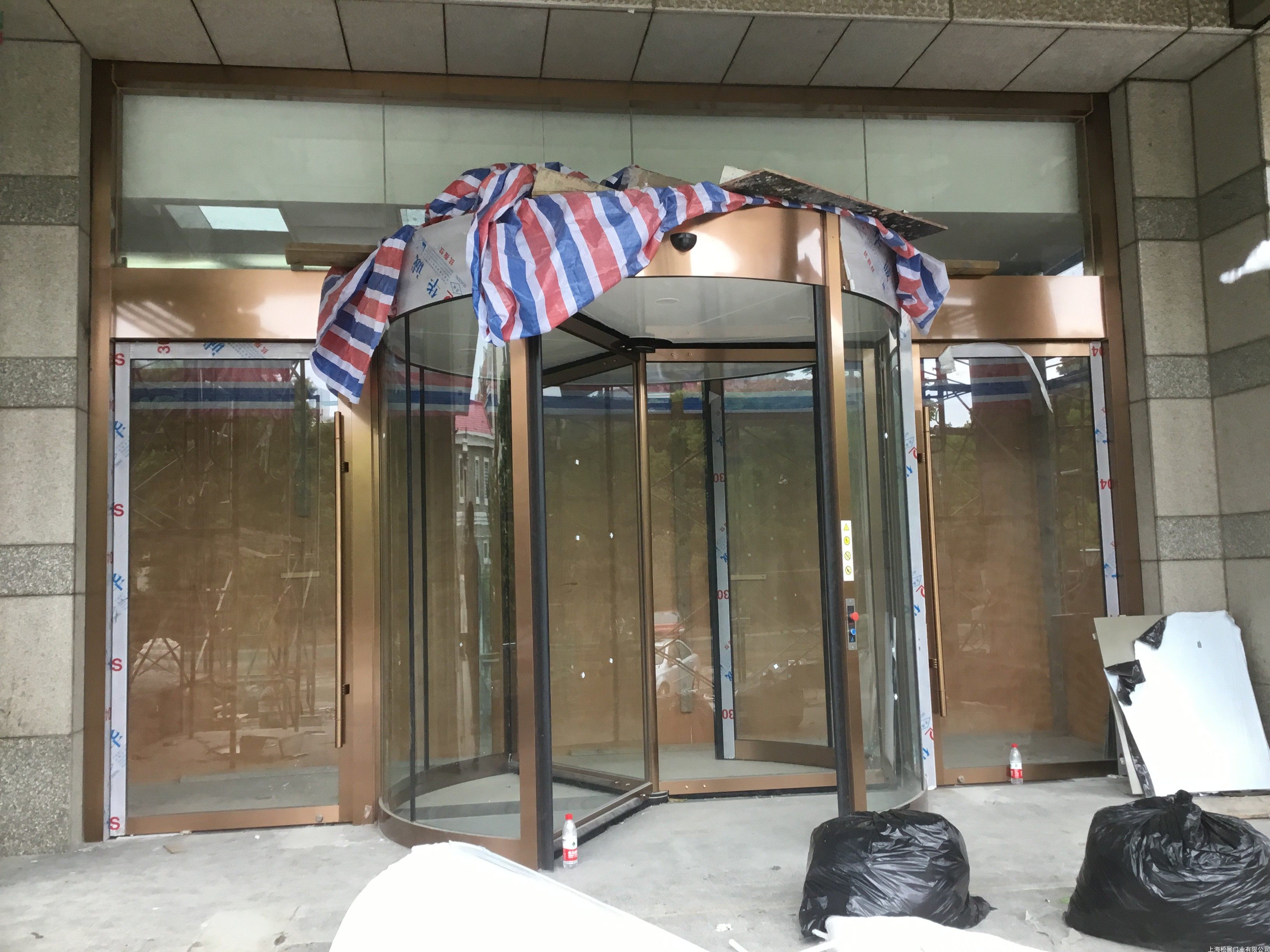 三翼旋转门|感应门