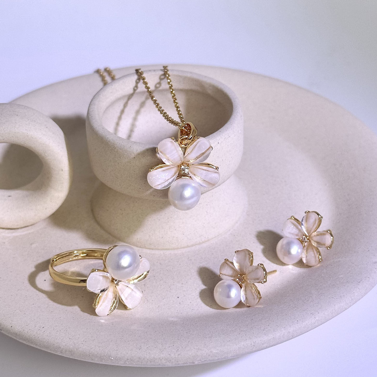 天然淡水珍珠项链耳钉戒指套装18K包金小清新粉花朵贝母珍珠首饰,饰品/流行首饰/时尚饰品新,组合套装,淘宝优惠券,粉丝福利购,淘宝优惠卷