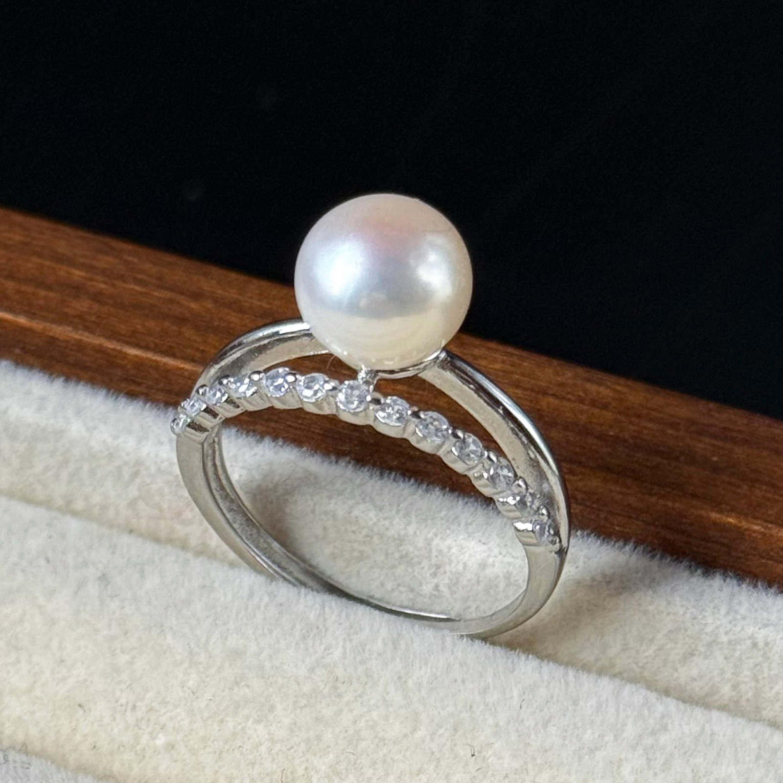 新款天然淡水真珍珠单排锆石戒指女铜镀18K金珍珠戒指指环女百搭