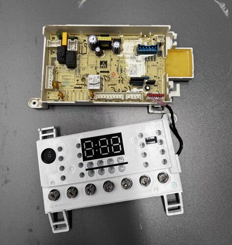 适用小天鹅滚筒洗衣机TG100V23WDY主板17138100025197电脑版26737