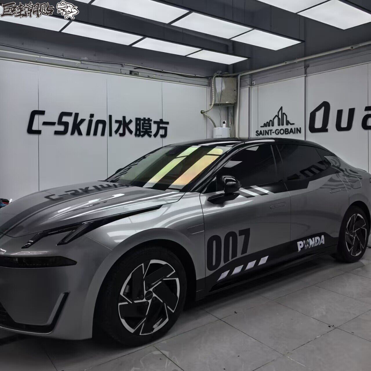 适用于领克07车身两侧字母贴纸 极氪001赛车个性运动装饰彩贴拉花