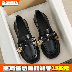 英伦风小皮鞋女春2026新款百搭平底单鞋复古乐福鞋大码女鞋41到43