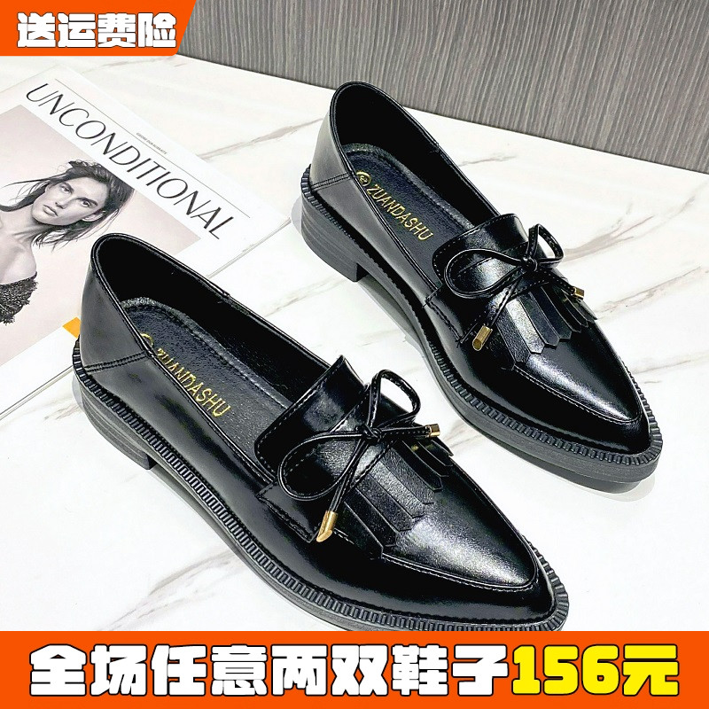 尖头厚底黑色小皮鞋女
