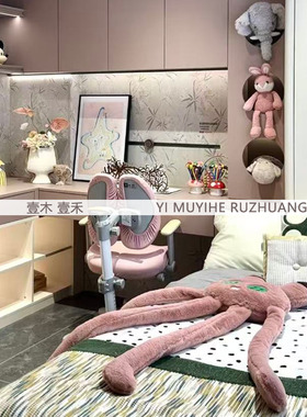 女孩房粉色系艺术软装饰品
