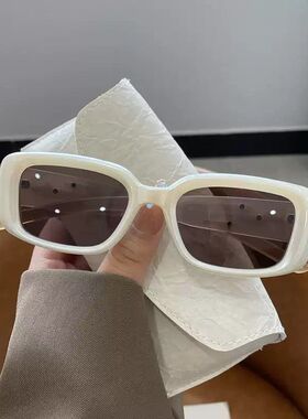 复古白色小框墨镜高级感防晒防紫外线椭圆猫眼大脸海边太阳眼镜
