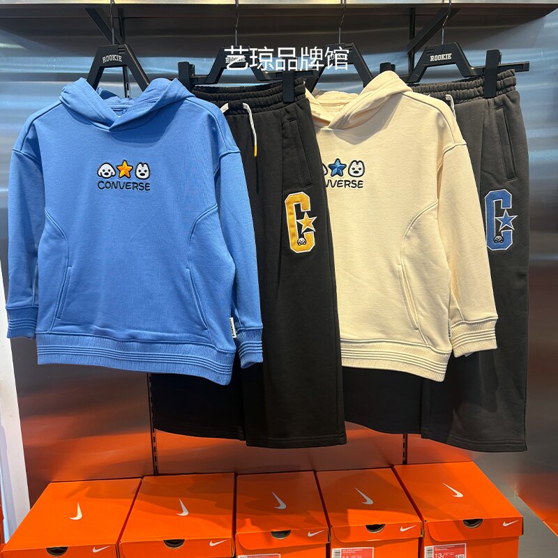 匡威儿童卡通小狗毛圈连帽卫衣