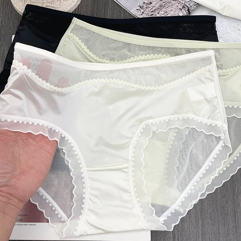 三送一法式蕾丝内裤绸面性感柔软舒适纯棉抗菌档中腰三角短裤