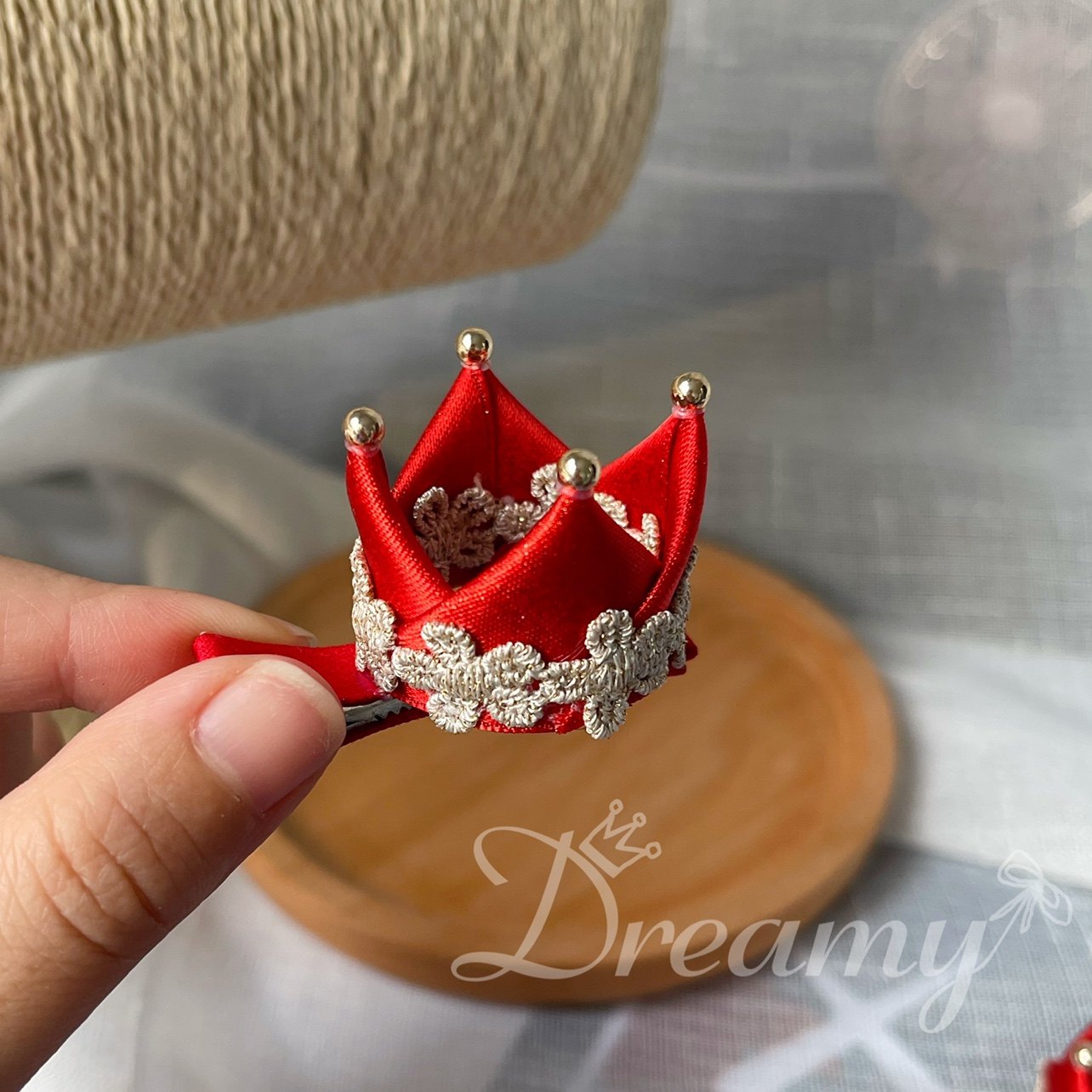 纯手工进口红色皇冠婴幼儿安全发夹宝宝生日头饰女童可爱全包边夹