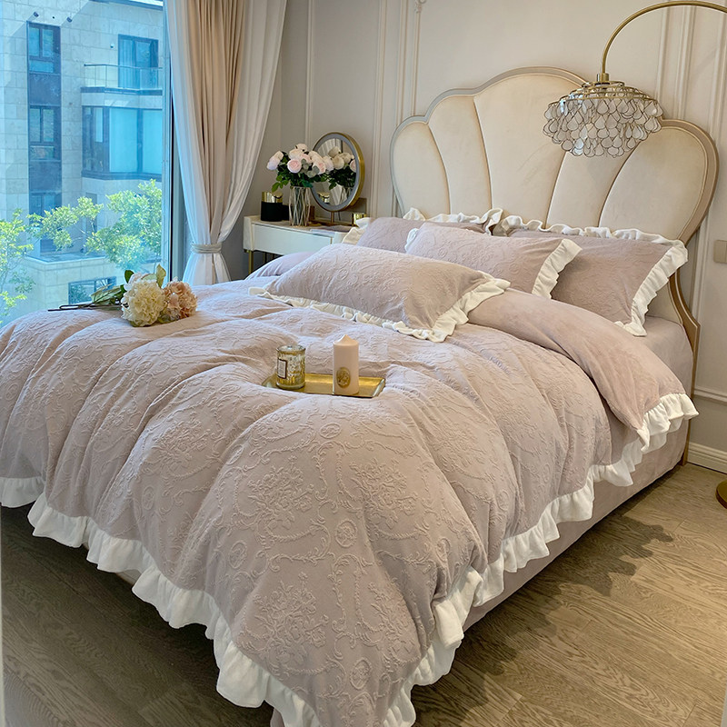 法式秋冬季加厚双面牛奶绒四件套花边被套保暖雕花珊瑚绒床上用品