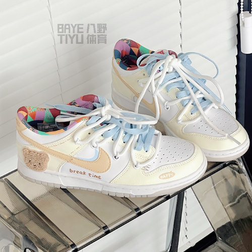 球鞋定制 Nike Dunk Low 蛋糕小熊童趣玩偶解构复古低帮女款板鞋
