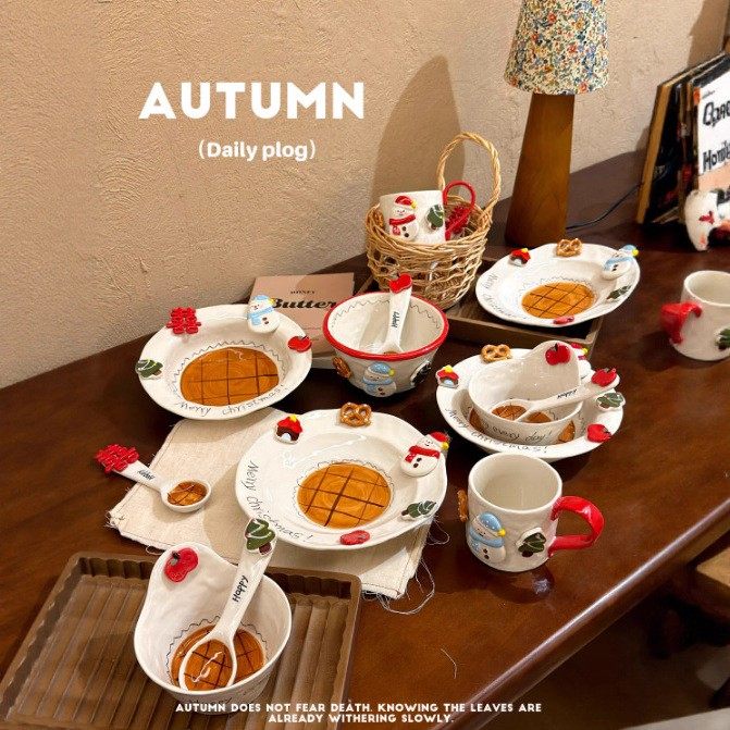 高颜值套装立体手绘釉下彩分格餐盘卡通陶瓷盘子家用创意圣诞餐具