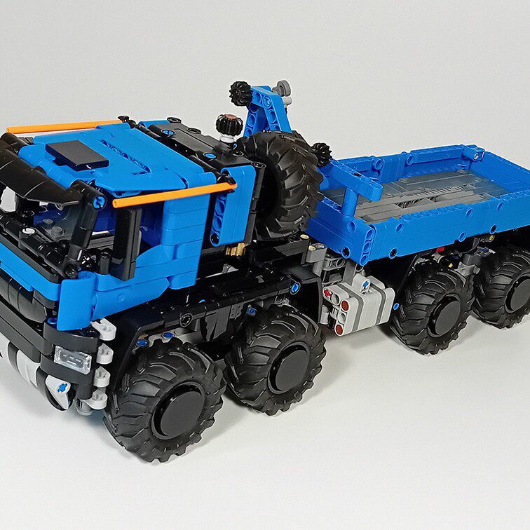 MOC-177379 卡马兹8x8北极卡车 981片 电子图纸 拼插积木