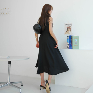 RM12694#赫本风女装气质连衣裙女神范2023年新款夏天收腰显瘦法式复古裙子