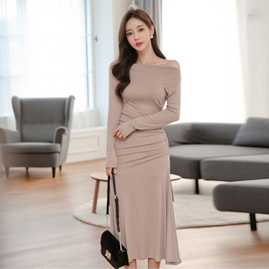 RY1533#秋装连衣裙修身紧身包臀气质收腰显瘦轻熟风长袖打底长裙