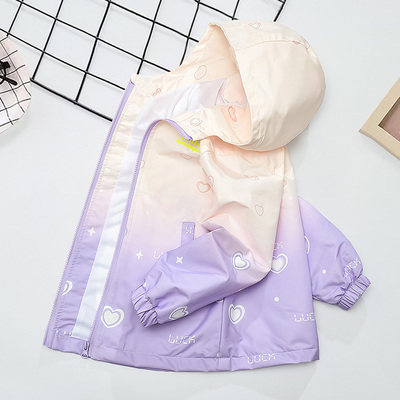 女童外套春秋款2025新款洋气童装儿童春季渐变休闲女孩春装冲锋衣