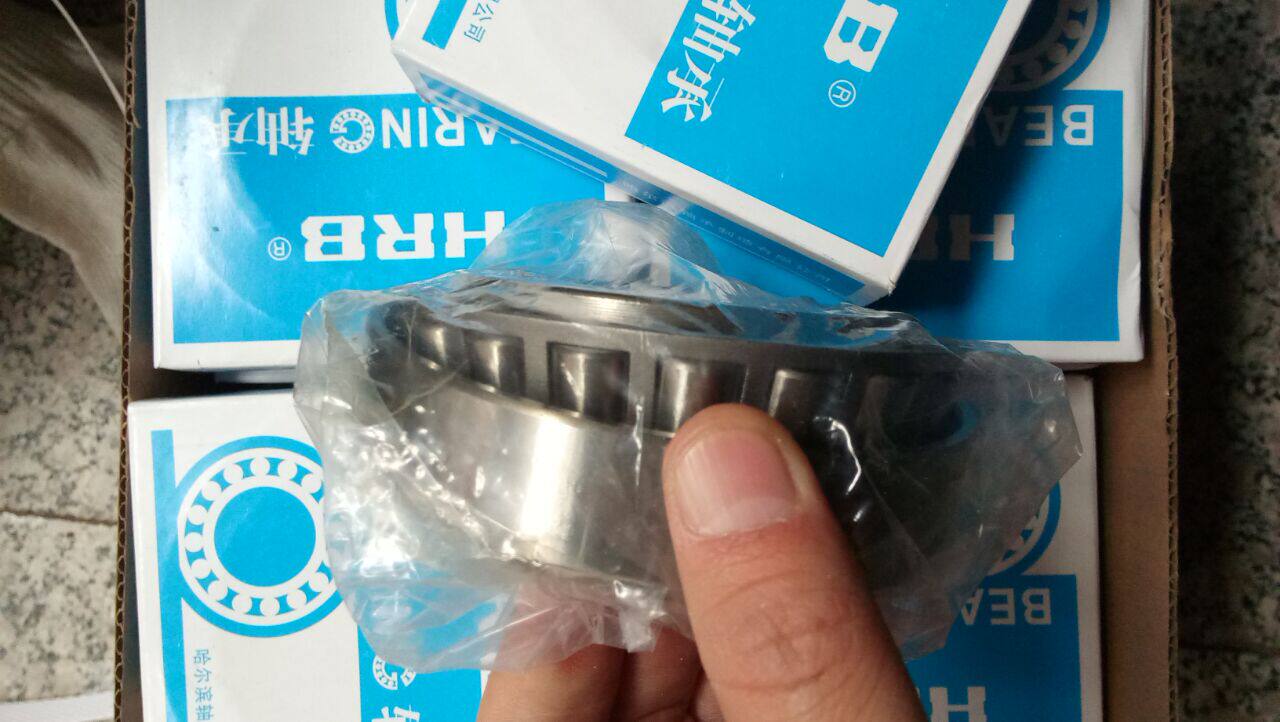 现货销售圆锥滚子系列轴承30系列 30224 226 228 230 232 234 236