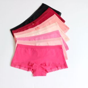 外贸原单女士三角平角内裤纯棉裆中低腰性感蕾丝边舒适透气短裤头