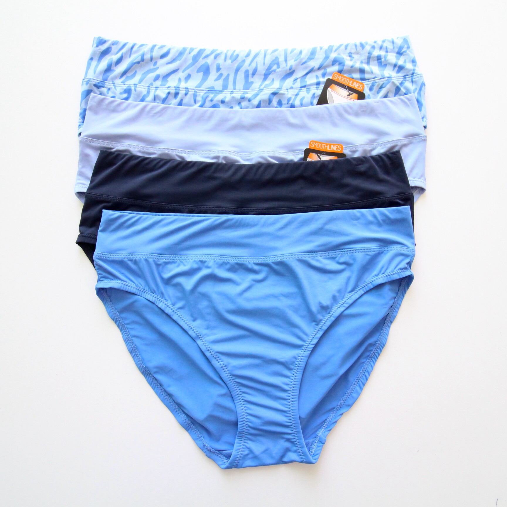 女士三角裤牛奶丝舒适透气中高腰