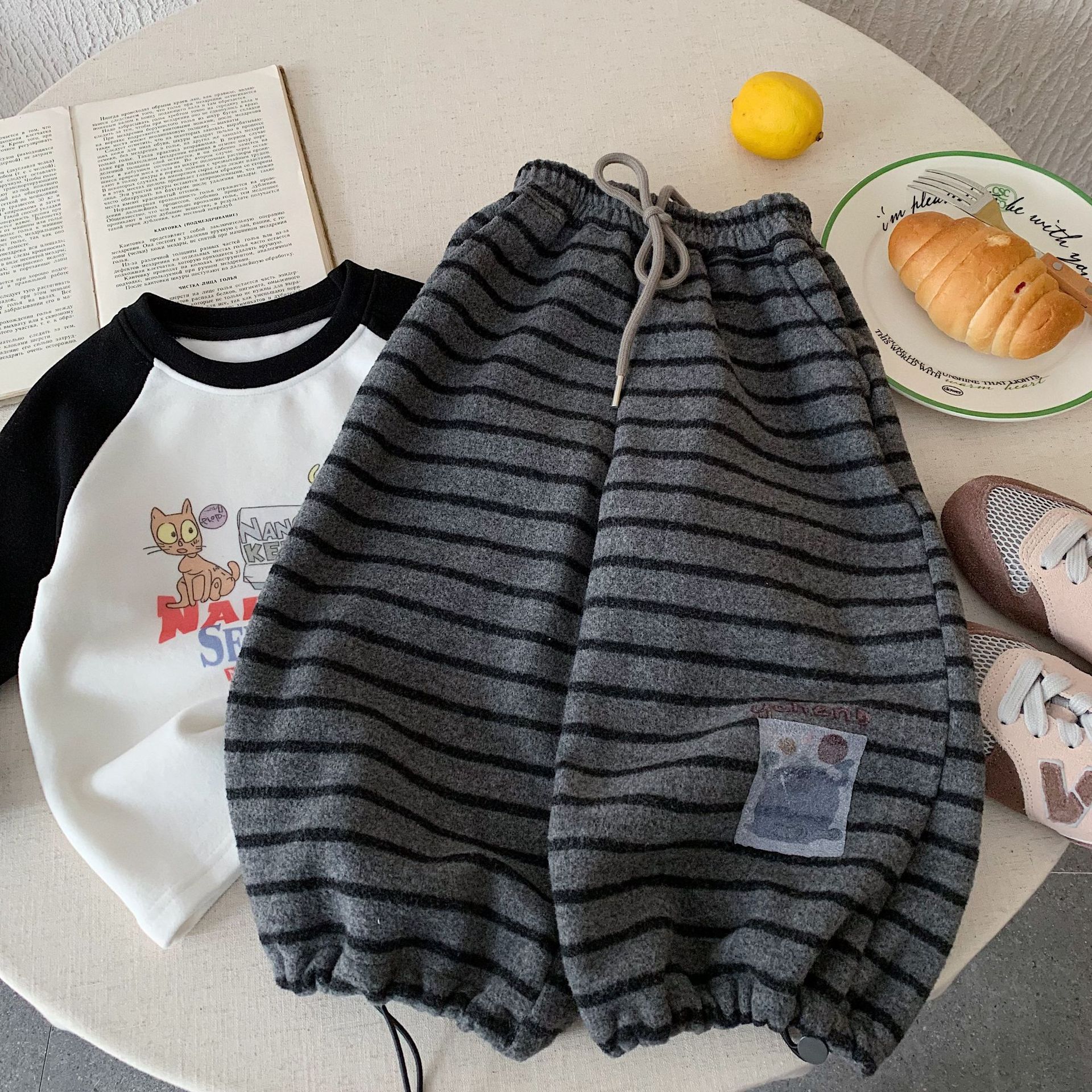 男女童加绒韩系条纹卫裤冬季新款宝宝一体绒直筒裤休闲宽松长裤厚