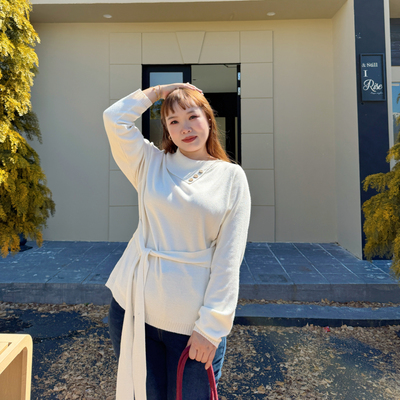 大码时尚高级感翻领长袖针织毛衣