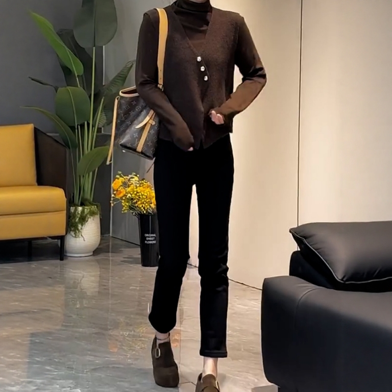 大码女装高腰直筒烟管法棍牛仔裤