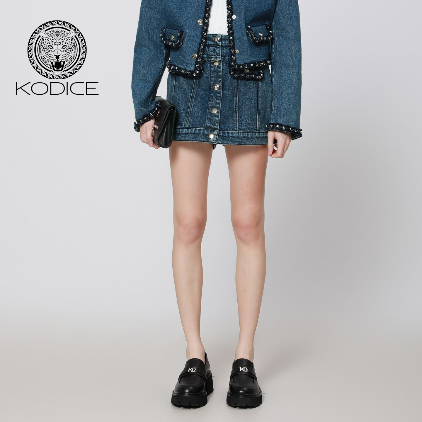 kodice秋冬新款蓝色棉质牛仔裙小香风花边A摆半身裙半裙子短裙女