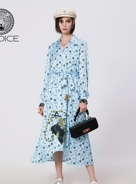 kodice春夏新款蓝色印花翻领连衣裙子长袖收腰时尚女装百搭撞色