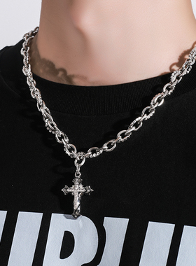 十字架项链男潮牌缠绕镶钻嘻哈ins锁骨链小众高街叠戴女链子钛钢