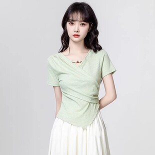 不规则交叉收腰显瘦正肩体恤短上衣 2026新款 绿色V领短袖 T恤女夏季