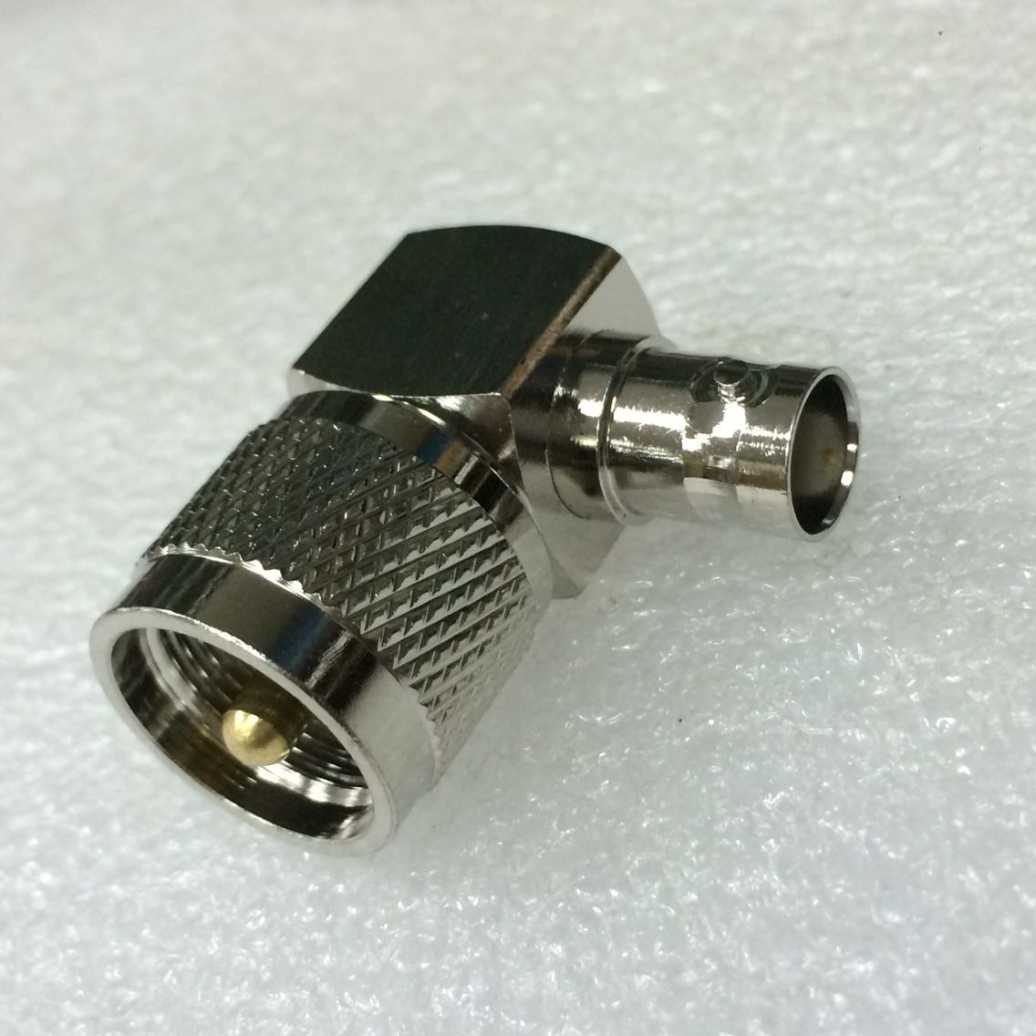 纯铜 UHF/BNC-JKW SL16 M公转BNC Q9母弯头 视频监控话筒转接头