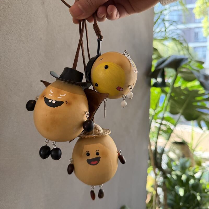 【成品】黑大帅果壳挂件创意呆萌豆荚娃娃可爱包包挂饰风铃送闺蜜