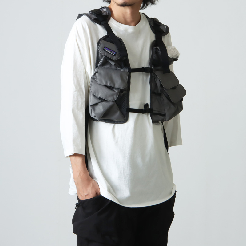 现货巴塔钓鱼马甲轻便多口袋