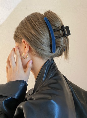 Busan秋冬复古彩色丝绒一字抓夹简约百搭盘发鲨鱼夹发夹新款发饰