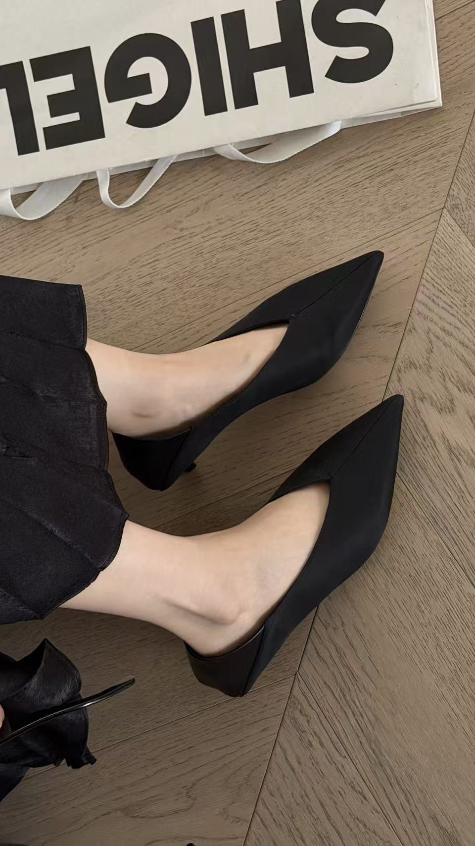 诗歌兰欧洲站真皮女鞋2026新款时尚百搭尖头细跟浅口单鞋奶奶鞋潮,女鞋,浅口单鞋,淘宝优惠券,粉丝福利购,淘宝优惠卷