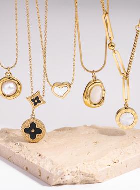 钛钢罗马数字母贝轻奢锁骨链