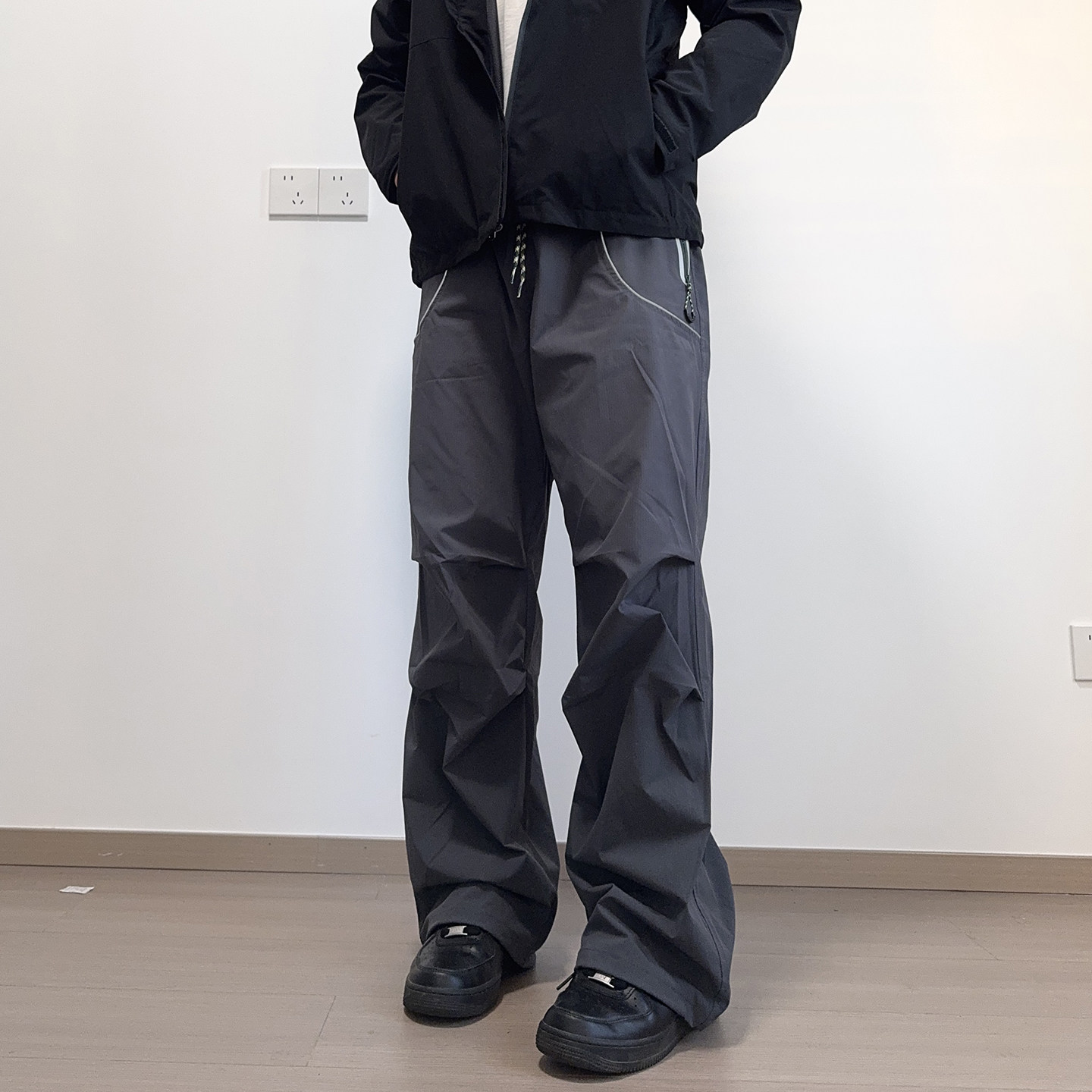 soxiox秋冬美式登山冲锋裤男女软壳裤直筒宽松防风防泼水工装裤子