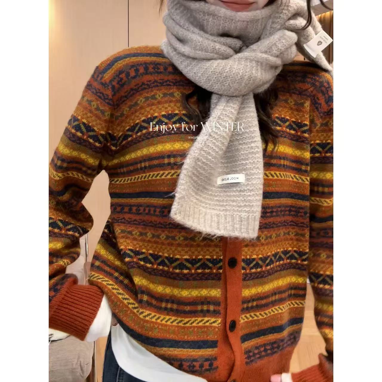 小静静一会 冬季气质款穿搭配饰围巾披肩 2511C7546