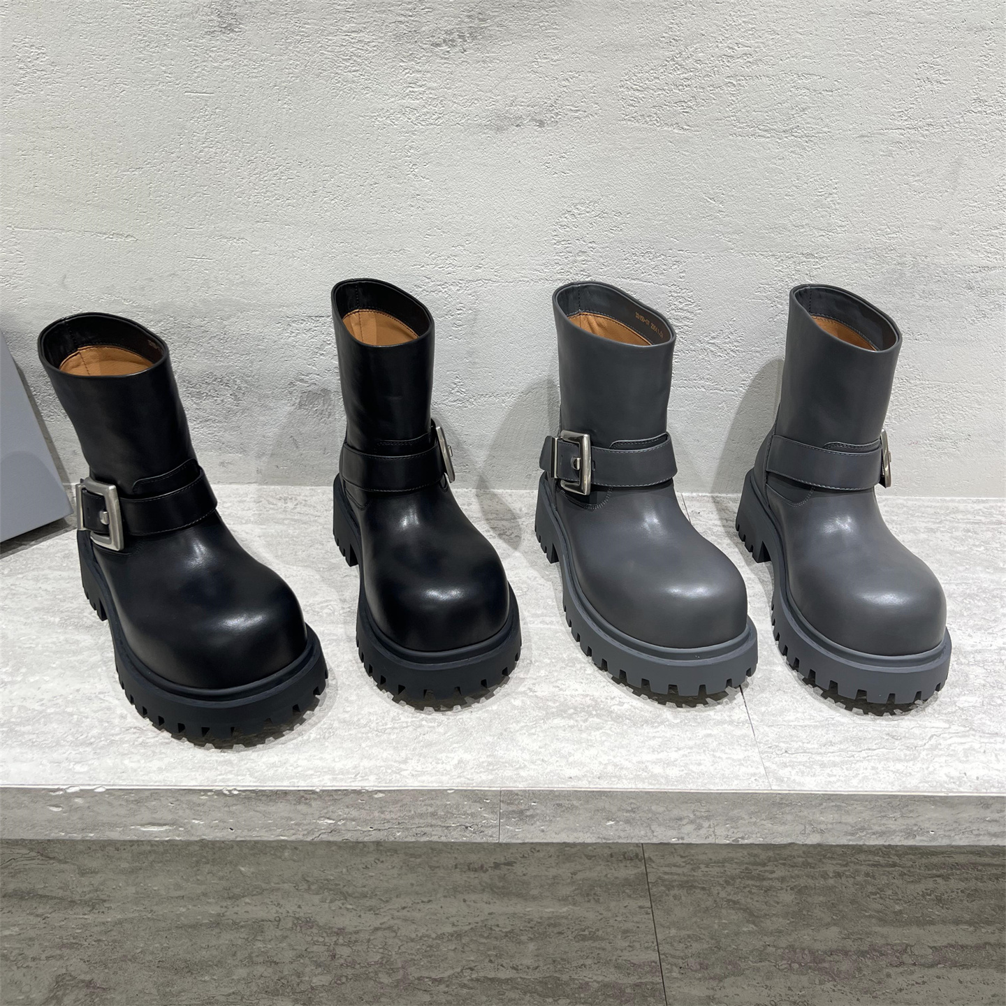 真皮厚底皮带扣全皮短靴马丁靴潮