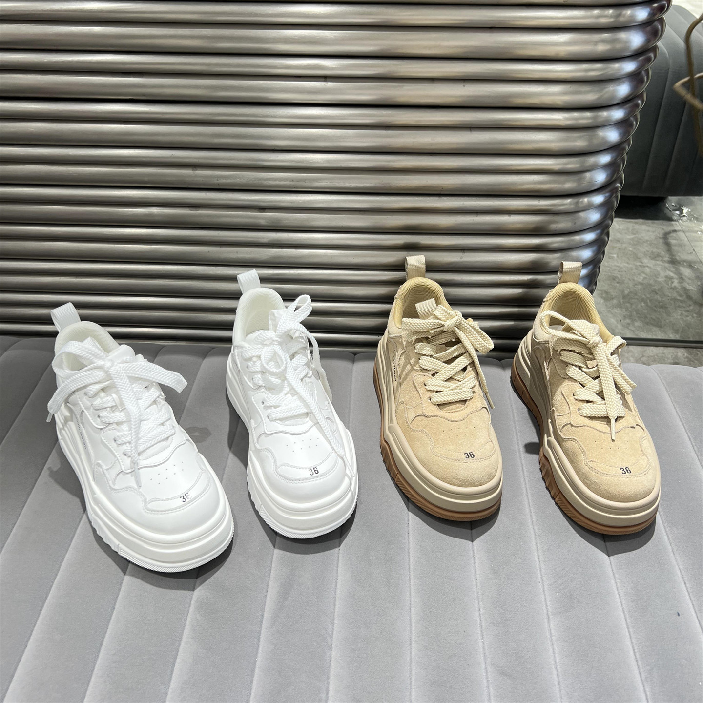 乐魔真皮系带厚底小白鞋休闲板鞋