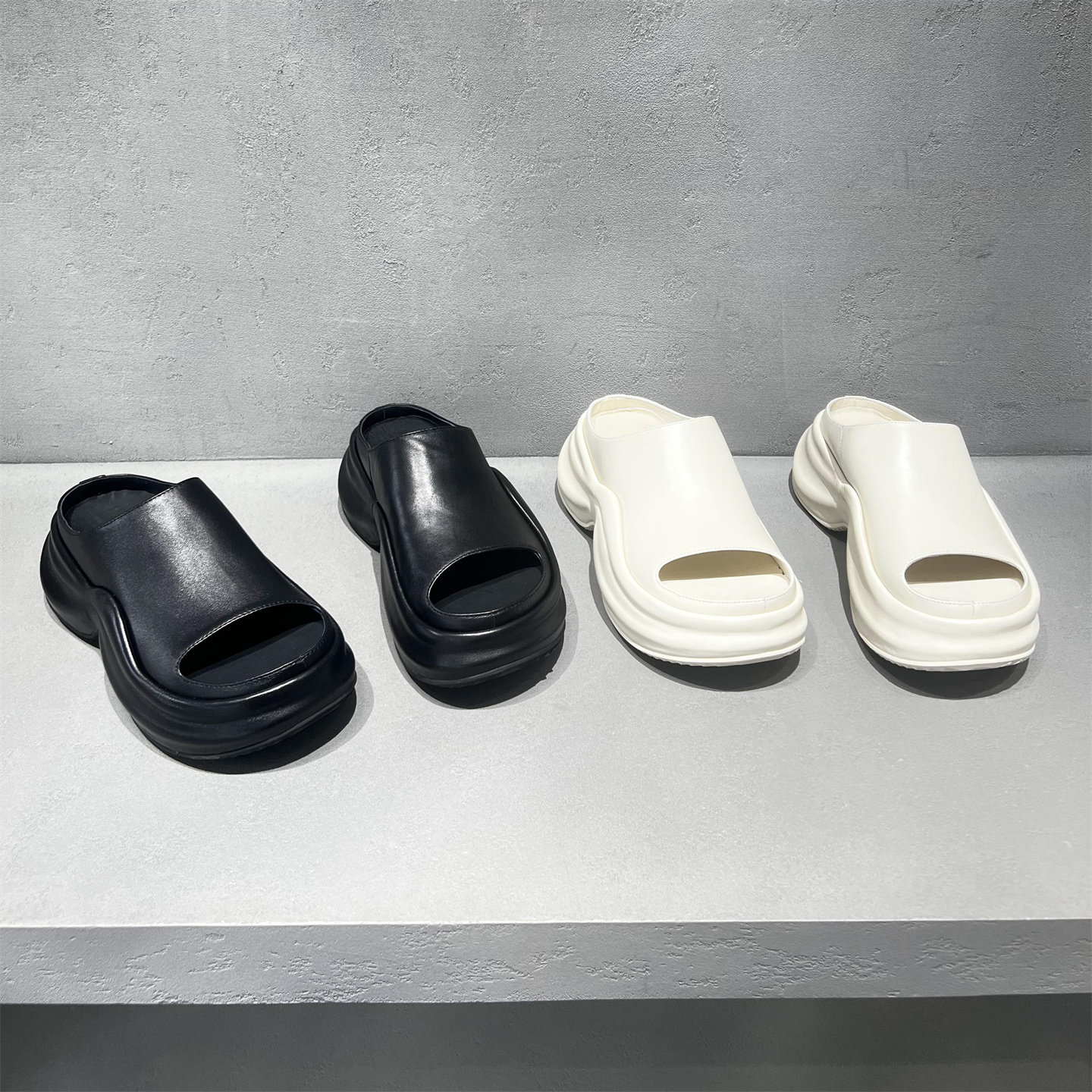 欧洲站女鞋2026夏新款欧货真皮厚底增高一字拖凉鞋沙滩风凉拖鞋潮