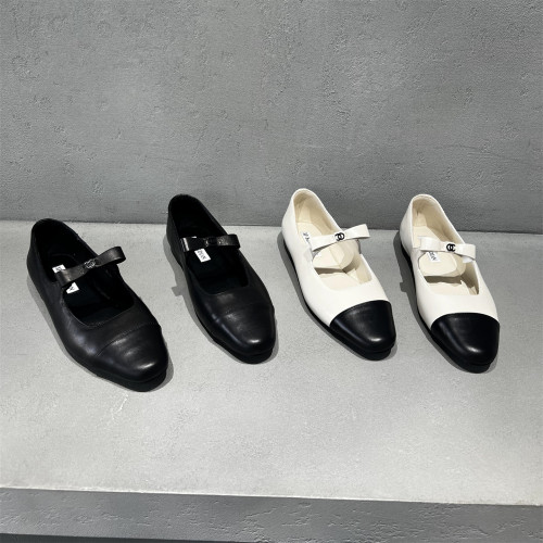 先锋名典真皮圆头平底玛丽珍单鞋